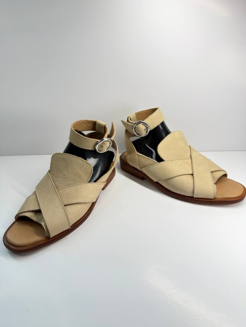Free People Leather & Suede Sandals – Women’s US 6 / EU 36
